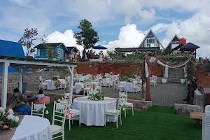 Bukit Bintang Resto & Villa image