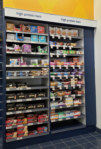 Vitamin & Supplements Store «Vitamin Shoppe», reviews and photos, 1260-1270 Boston Post Rd, Milford, CT 06460, USA