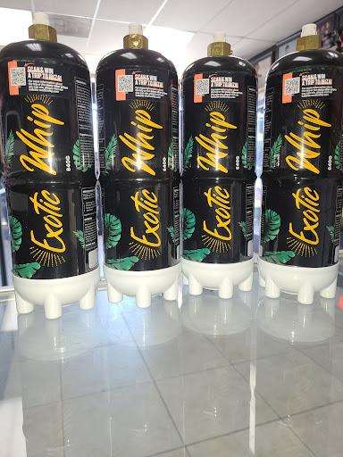 Tobacco Shop «The Smoke Shop», reviews and photos, 3857 Foothill Blvd #3, La Crescenta, CA 91214, USA