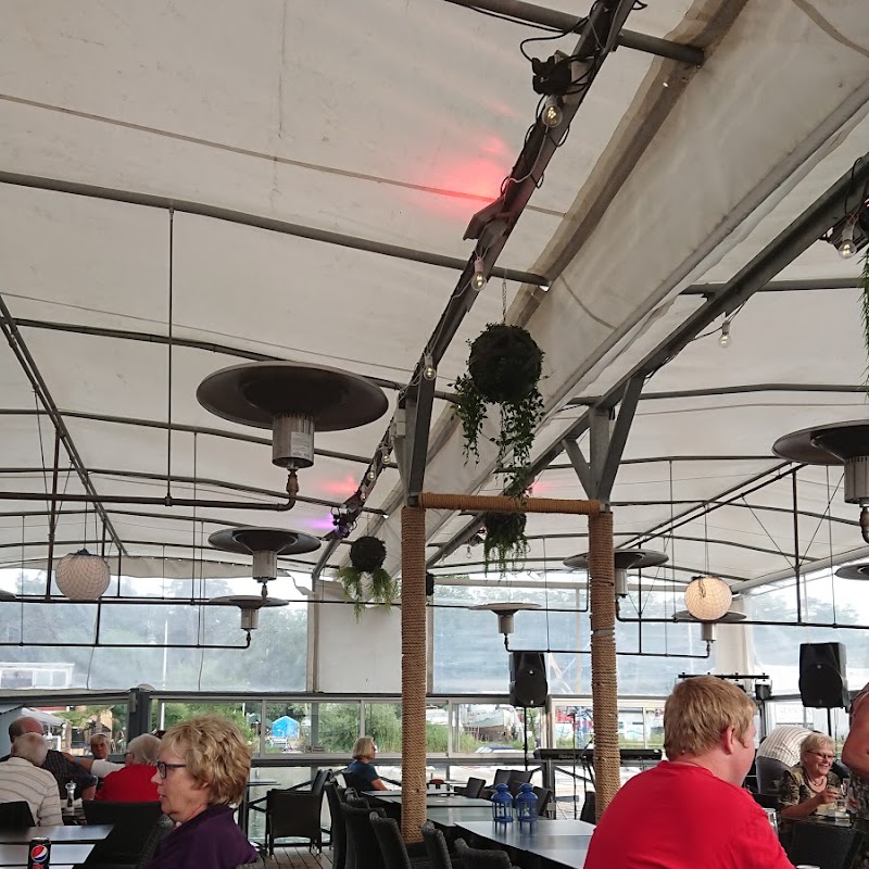 Restaurang Pråmen i Åhus - öppnar igen till påsken 2023