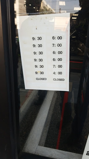 Motorcycle Dealer «Long Island Kawasaki-Yamaha», reviews and photos, 67 N Broadway, Hicksville, NY 11801, USA