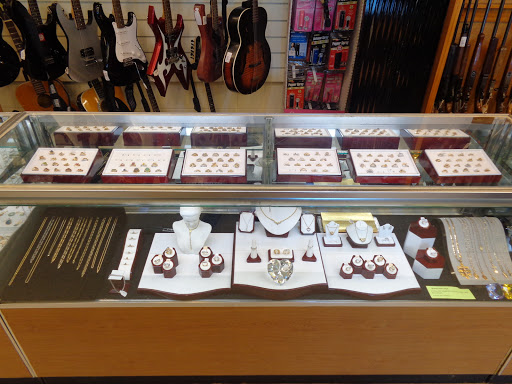 Pawn Shop «Money Market Pawn Shop», reviews and photos, 13607 SE Powell Blvd, Portland, OR 97236, USA