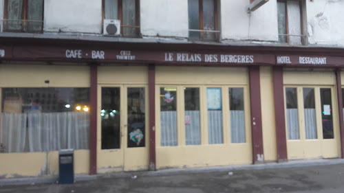 Hôtel Restaurant des Bergères à Puteaux