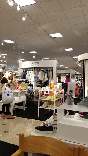Department Store «Nordstrom Cherry Hill», reviews and photos, 2000 NJ-38, Cherry Hill, NJ 08002, USA