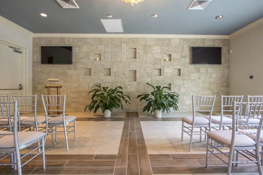 Funeral Home «Blount & Curry Funeral Home - Carrollwood Chapel», reviews and photos, 3207 W Bearss Ave, Tampa, FL 33618, USA