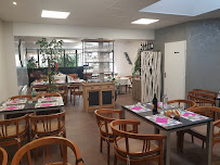 Atmosphère du Restaurant Le Cafe De La Place à Villiers-Charlemagne - n°12