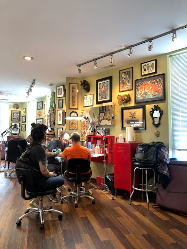 Tattoo Shop «Read Street Tattoo Parlor», reviews and photos, 882 Park Ave, Baltimore, MD 21201, USA