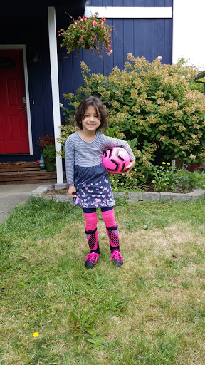 Sporting Goods Store «Big 5 Sporting Goods - Westwood Town Center», reviews and photos, 2500 S.W. Barton, Seattle, WA 98126, USA