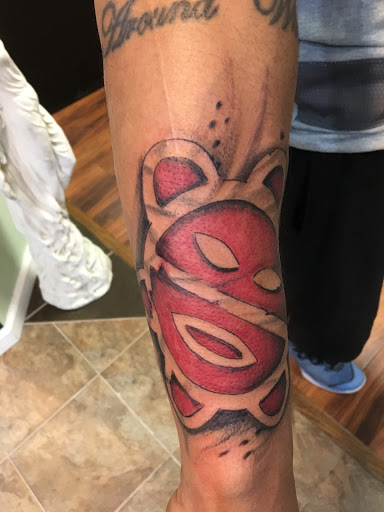 Tattoo Shop «Ink Sanctuary Inc», reviews and photos, 3 Grant Ave, Islip, NY 11751, USA