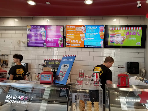 Outlet Mall «Nebraska Crossing Outlets», reviews and photos, 21209 Nebraska Crossing Dr, Gretna, NE 68028, USA