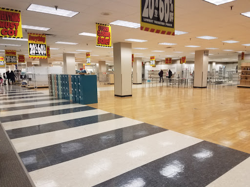 Shopping Mall «Brookfield Square», reviews and photos, 95 N Moorland Rd, Brookfield, WI 53005, USA