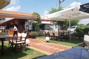 Εστιατόριο Ναυτίλος restaurant Naytilos image