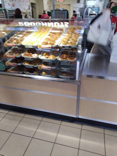 Bakery «Krispy Kreme Doughnuts», reviews and photos, 9870 Liberia Ave, Manassas, VA 20110, USA