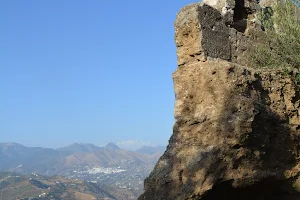 Castle Bentomiz image