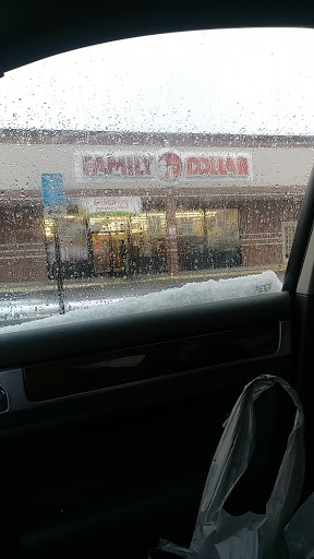 Dollar Store «FAMILY DOLLAR», reviews and photos, 525 Washington St, Stoughton, MA 02072, USA