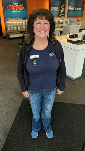 Cell Phone Store «AT&T Authorized Retailer», reviews and photos, 1302 N Tustin St, Orange, CA 92867, USA