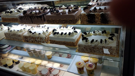 Cupcake shop Pomona
