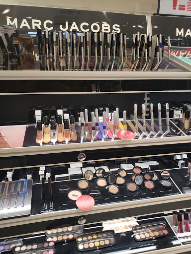 Cosmetics Store «SEPHORA», reviews and photos, 15900 La Cantera Pkwy #7720, San Antonio, TX 78256, USA