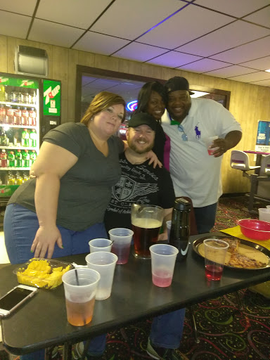 Bowling Alley «Gilmore Lanes», reviews and photos, 5595 Dixie Hwy, Fairfield, OH 45014, USA