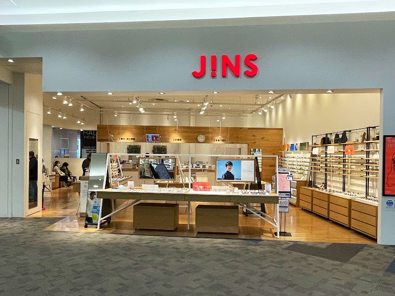 JINS イオンモール直方店