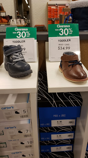 Shoe Store «DSW Designer Shoe Warehouse», reviews and photos, 23171 W Outer Dr, Allen Park, MI 48101, USA