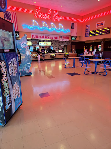 Movie Theater «R/C Kill Devil Hills Movies 10», reviews and photos, 1803 N Croatan Hwy, Kill Devil Hills, NC 27948, USA