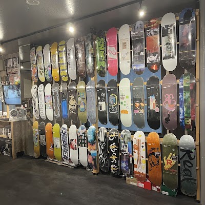 未知端skateshop