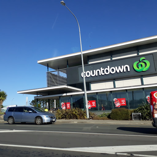 Countdown Mt Roskill