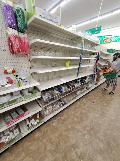 Dollar Store «Dollar Tree», reviews and photos, 8727 S Ridgeland Ave, Oak Lawn, IL 60453, USA