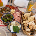 Photo n°1 de l'avis de Nina.m fait le 02/04/2023 à 12:15 sur le  Antica Pizzeria Nennillo - Belgisches Viertel à Cologne