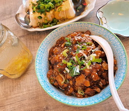 Hutong Bistro photo