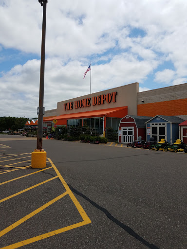 Home Improvement Store «The Home Depot», reviews and photos, 2330 Crest View Dr, Hudson, WI 54016, USA