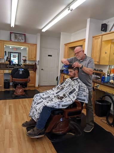 Barber Shop «Eagles Nest Barbershop», reviews and photos, 61 Eagles Nest Rd, Waynesville, NC 28786, USA