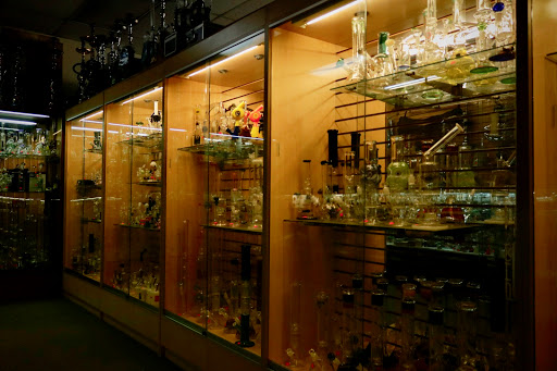 Tobacco Shop «Twilight Zone», reviews and photos, 1630 El Camino Real, San Bruno, CA 94066, USA