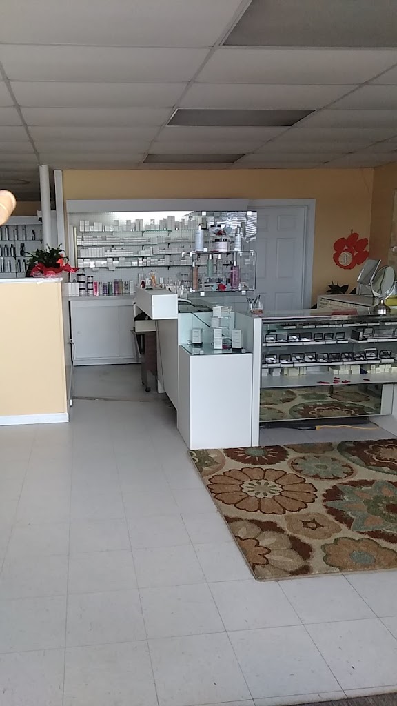 Century II Beauty Salon 29526