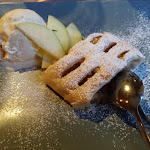 Photo n°13 de l'avis de noe.i fait le 17/09/2017 à 17:10 sur le  Hausener Dorfkrug - Pia Gremm - Winzen e.K. à Frankfurt