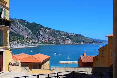 MT AGENCY à Menton