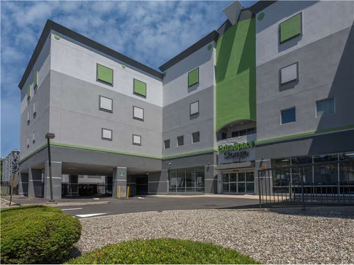 Storage Facility «Extra Space Storage», reviews and photos, 1607 Clinton St, Hoboken, NJ 07030, USA