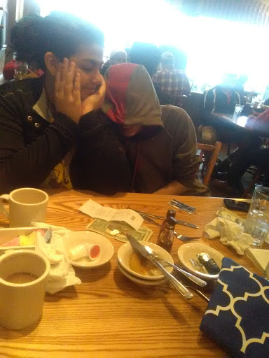 American Restaurant «Cracker Barrel Old Country Store», reviews and photos, 103 Paradise St, Manchester, TN 37355, USA