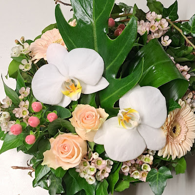 L 'ATELIER FLEURI.78520 à Guernes