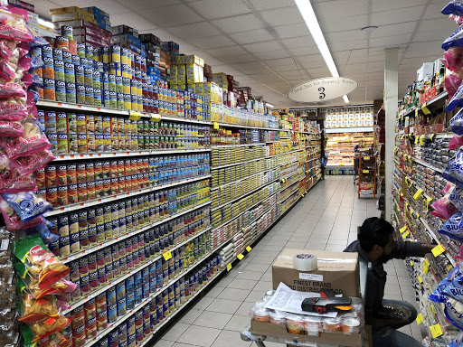 Grocery Store «Bravo Supermarkets», reviews and photos, 401 Fulton Ave, Hempstead, NY 11550, USA