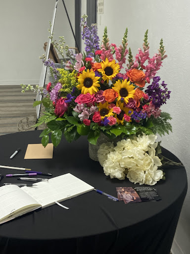 Florist «Artistic Flowers & Gifts», reviews and photos, 6821 Broadway, Denver, CO 80221, USA