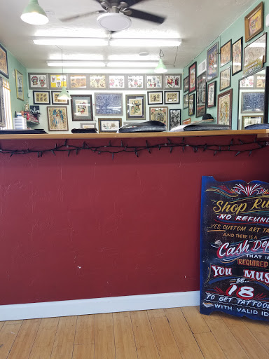 Tattoo Shop «Gypsy Rose Tattoo», reviews and photos, 1505 E Thomas Rd, Phoenix, AZ 85014, USA