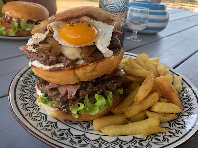 Food-truck Tra di No à Porto-Vecchio