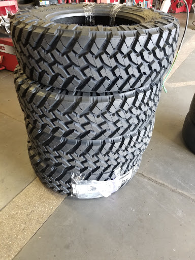 Tire Shop «Discount Tire Store - Ocala, FL», reviews and photos, 2701 SW College Rd #800, Ocala, FL 34474, USA