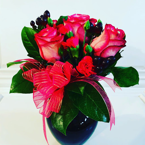 Florist «Elkton Florist», reviews and photos, 262 Florist Rd, Elkton, VA 22827, USA