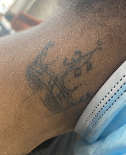 Tattoo Shop «Authentic Arts Tattoo & Gallery», reviews and photos, 207 Terry Rd, Smithtown, NY 11787, USA