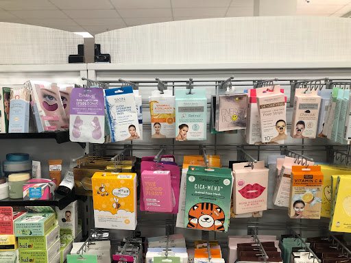 Department Store «T.J. Maxx & HomeGoods», reviews and photos, 105 Middlesex Ave, Somerville, MA 02145, USA