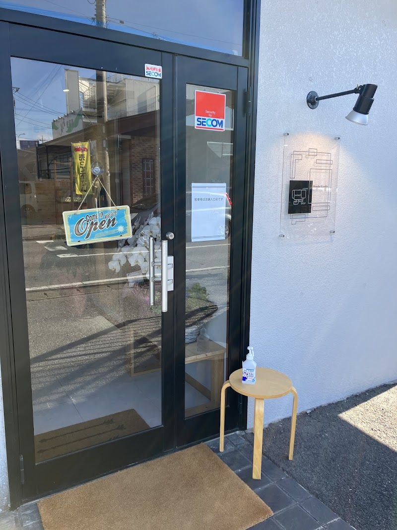 MIMI BAKESHOP 毎日のお菓子とお酒に合う焼き菓子店