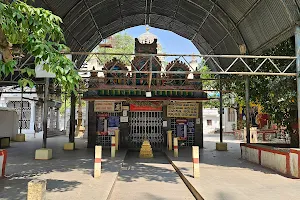 Shri Karanji Anjaneya Swami Temple ಶ್ರೀ ಕಾರಂಜಿ ಆಂಜನೇಯ ಸ್ವಾಮಿ ದೇವಸ್ಥಾನ image
